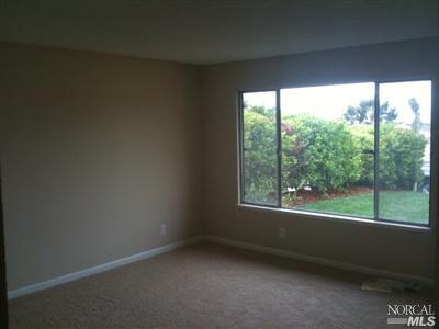 108 Guava Ct, Vallejo, CA 94589 photo 5