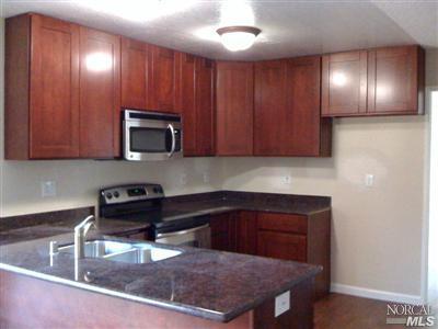 108 Guava Ct, Vallejo, CA 94589 photo 3