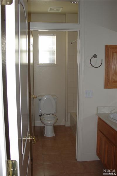 Undisclosed, Vallejo, CA 94591 photo 12