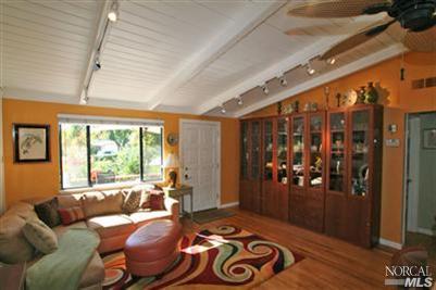 336 Banchero St, Sonoma, CA 95476 photo 5