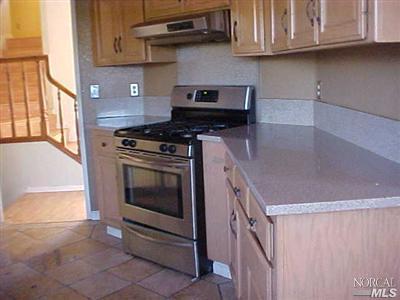 101 Royal Ct, Vallejo, CA 94591 photo 2