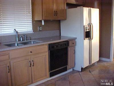 101 Royal Ct, Vallejo, CA 94591 photo 3