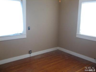 515 Napa St, Vallejo, CA 94590 photo 5