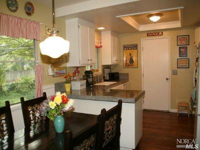 10012 Herb Rd, Windsor, CA 95492 photo 2