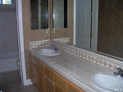6205 Newhaven Ln, Vallejo, CA 94591 photo 8