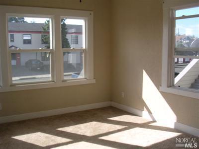346 Illinois St, Vallejo, CA 94590 photo 2