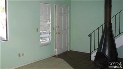423 Freeway Dr, Napa, CA 94558 photo 4
