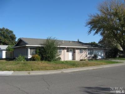 540 Devonshire Dr, Dixon, CA 95620 photo 1