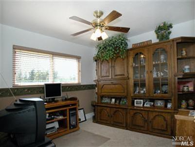 260 S 7th St, Dixon, CA 95620 photo 6