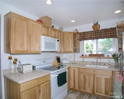 260 S 7th St, Dixon, CA 95620 photo 3