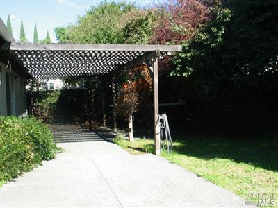 2746 Laurel Dr, Fairfield, CA 94533 photo 9