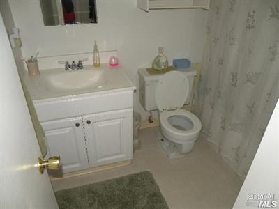 2439 Thames Ct, Fairfield, CA 94533 photo 6