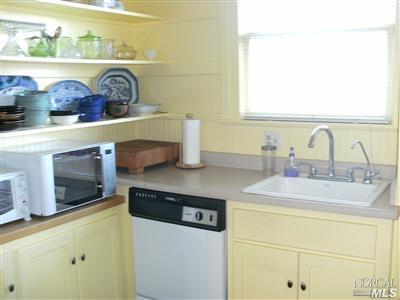 1320 Marin St, Vallejo, CA 94590 photo 4