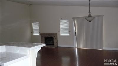 1670 Pearl Pl, Dixon, CA 95620 photo 4