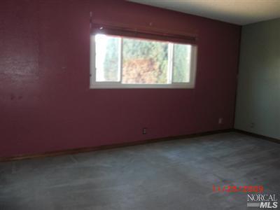 580 E Creekside Cir, Dixon, CA 95620 photo 9