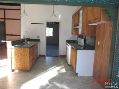580 E Creekside Cir, Dixon, CA 95620 photo 4
