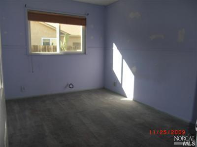 580 E Creekside Cir, Dixon, CA 95620 photo 7