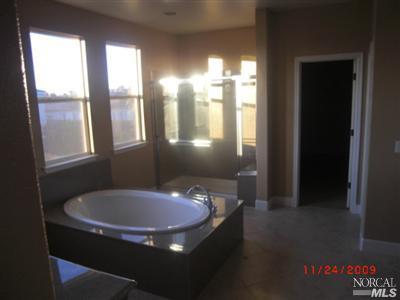 3965 Kiara Cir, Fairfield, CA 94533 photo 8