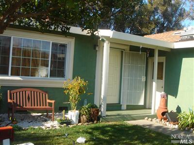 307 Falcon Dr, Vallejo, CA 94589 photo 2