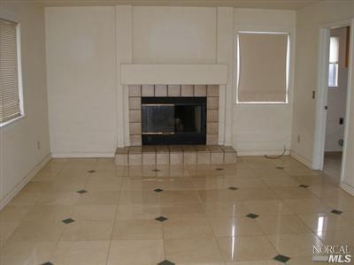 448 Limerick Rd, Pinole, CA 94564 photo 5