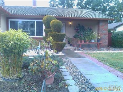 375 Regents Park Dr, Vallejo, CA 94591 photo 5
