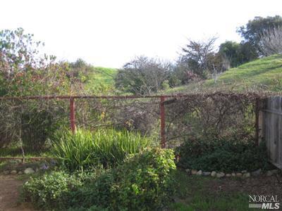 104 Del Sur St, Vallejo, CA 94591 photo 4