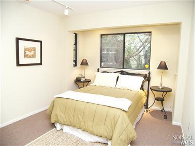 880 Oak Ln, Sonoma, CA 95476 photo 12