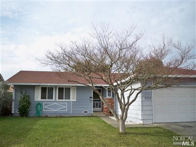 3249 Macfadden St, Napa, CA 94558 photo 1