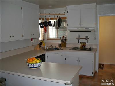3249 Macfadden St, Napa, CA 94558 photo 2