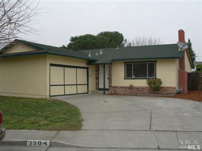 1304 Simms Ct, Fairfield, CA 94533 photo 1