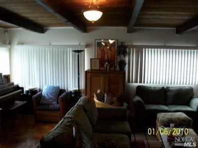 409 Swan Way, Vallejo, CA 94589 photo 4