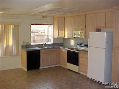 232 Masonic Dr, Vallejo, CA 94591 photo 2