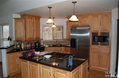 137 Veronda Ave, Cotati, CA 94931 photo 4