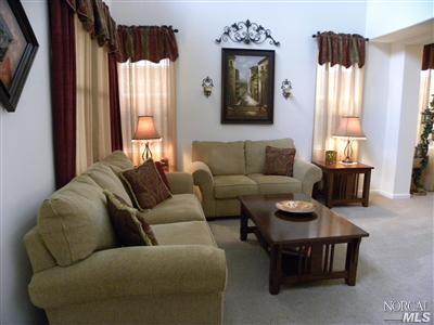 6845 Sunriver Ln, Vallejo, CA 94591 photo 3