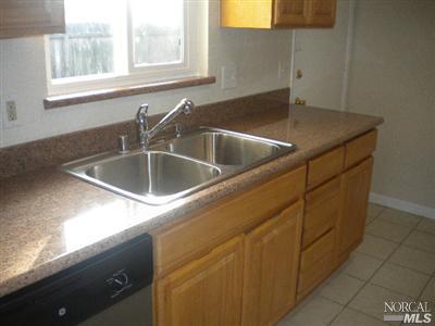 809 Stella St, Vallejo, CA 94589 photo 4