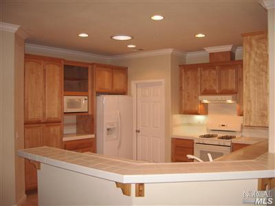 106 Primrose Ln, Cloverdale, CA 95425 photo 2