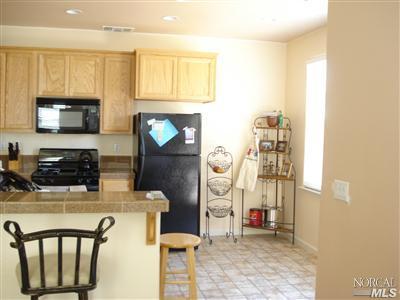 4381 The Masters Dr, Fairfield, CA 94533 photo 2