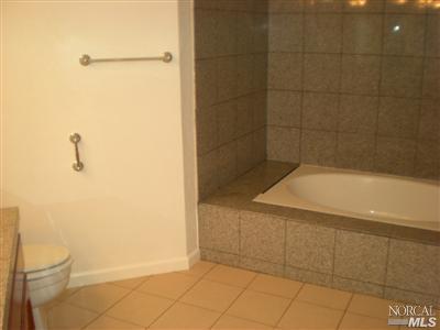 800 Foothill Dr, Vallejo, CA 94591 photo 3