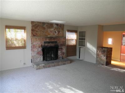 906 Mcfarlane Ave, Sebastopol, CA 95472 photo 5