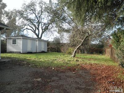 906 Mcfarlane Ave, Sebastopol, CA 95472 photo 9