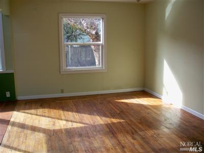 70 Walden Ave, Geyserville, CA 95441 photo 4