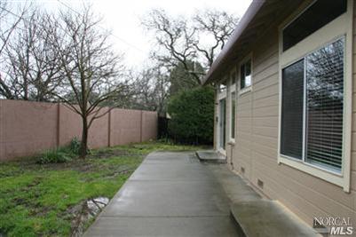 212 Elio Ct, Windsor, CA 95492 photo 6