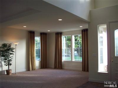 1143 Mitchell Ln, Windsor, CA 95492 photo 3