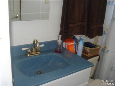 1315 Needham Dr, Vacaville, CA 95687 photo 4