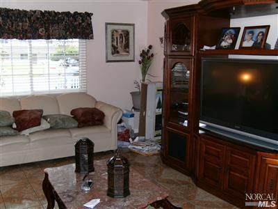 1115 Washington St, Fairfield, CA 94533 photo 2