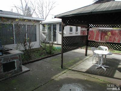 1124 Donner Pass Rd, Vallejo, CA 94589 photo 17