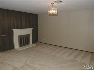 1124 Donner Pass Rd, Vallejo, CA 94589 photo 3