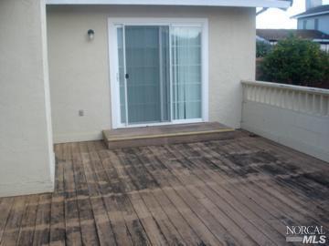 633 Auburn Dr, Vallejo, CA 94589 photo 12