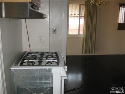 465 Steffan St, Vallejo, CA 94591 photo 2