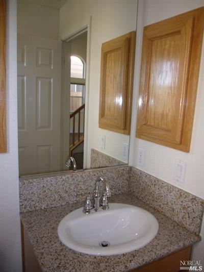 236 Sungate Ct, Vacaville, CA 95688 photo 7